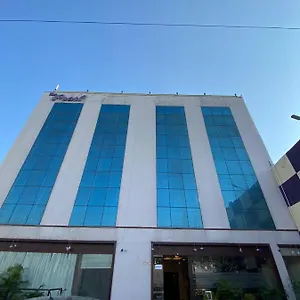 The Pearl Hotel Chandigarh